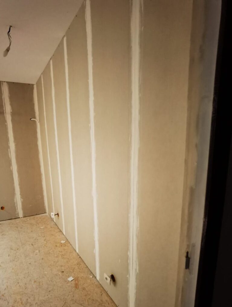 pose de plaque de platre